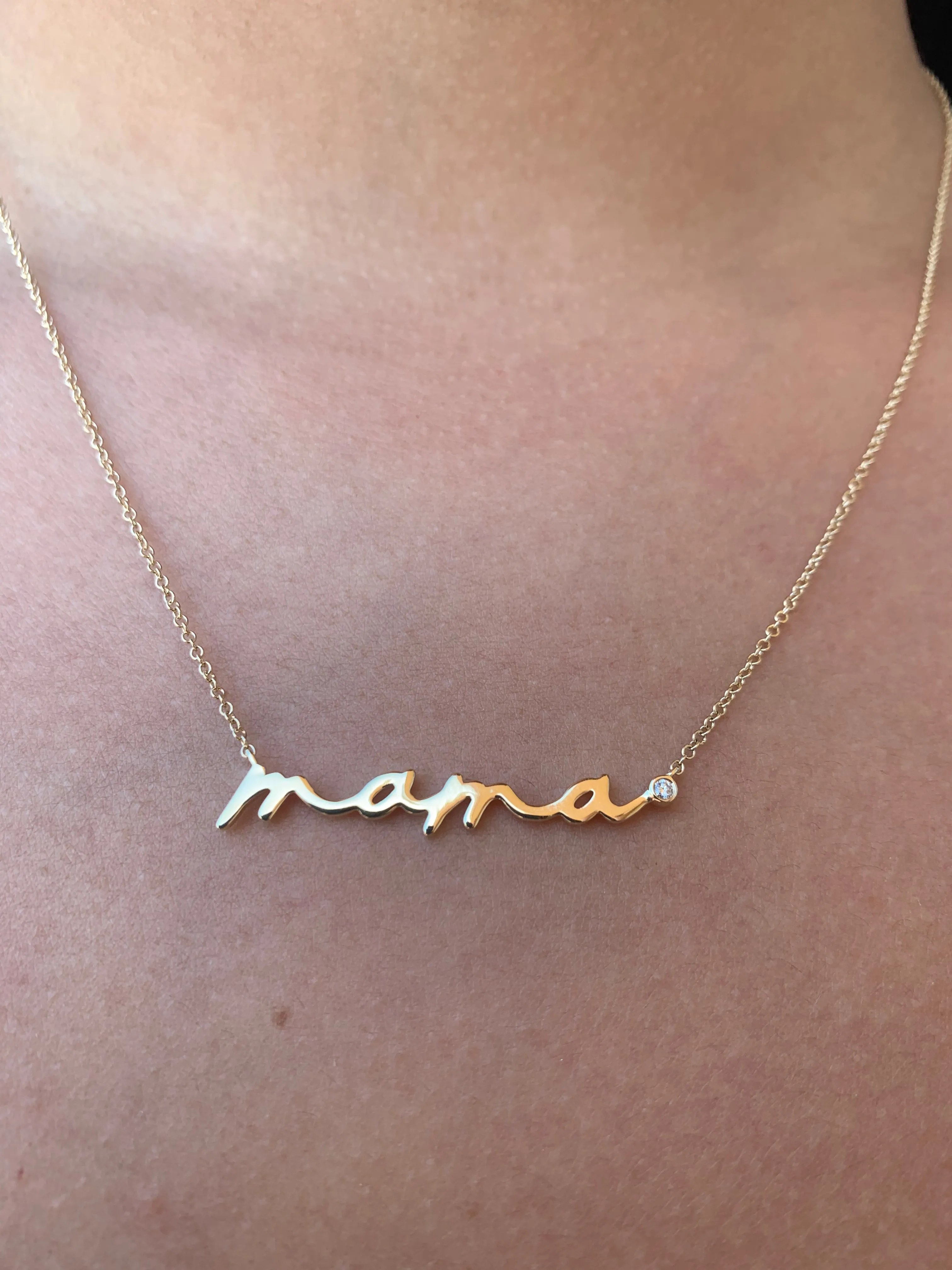 14k Gold Cursive Mama Diamond Pendant