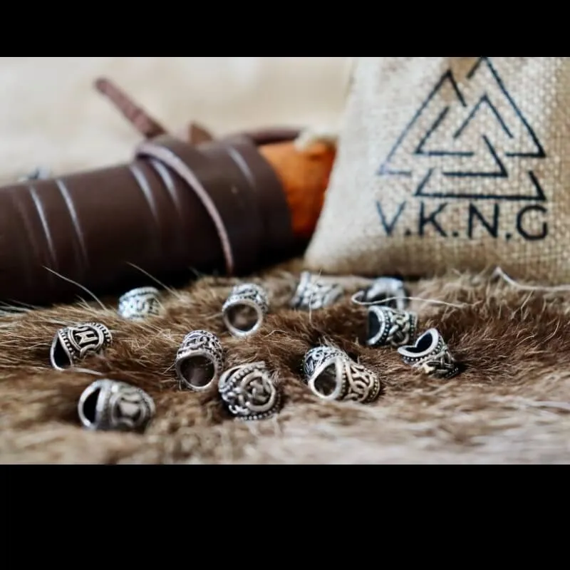 24 runas de cuentas vikingas Elder Futhark