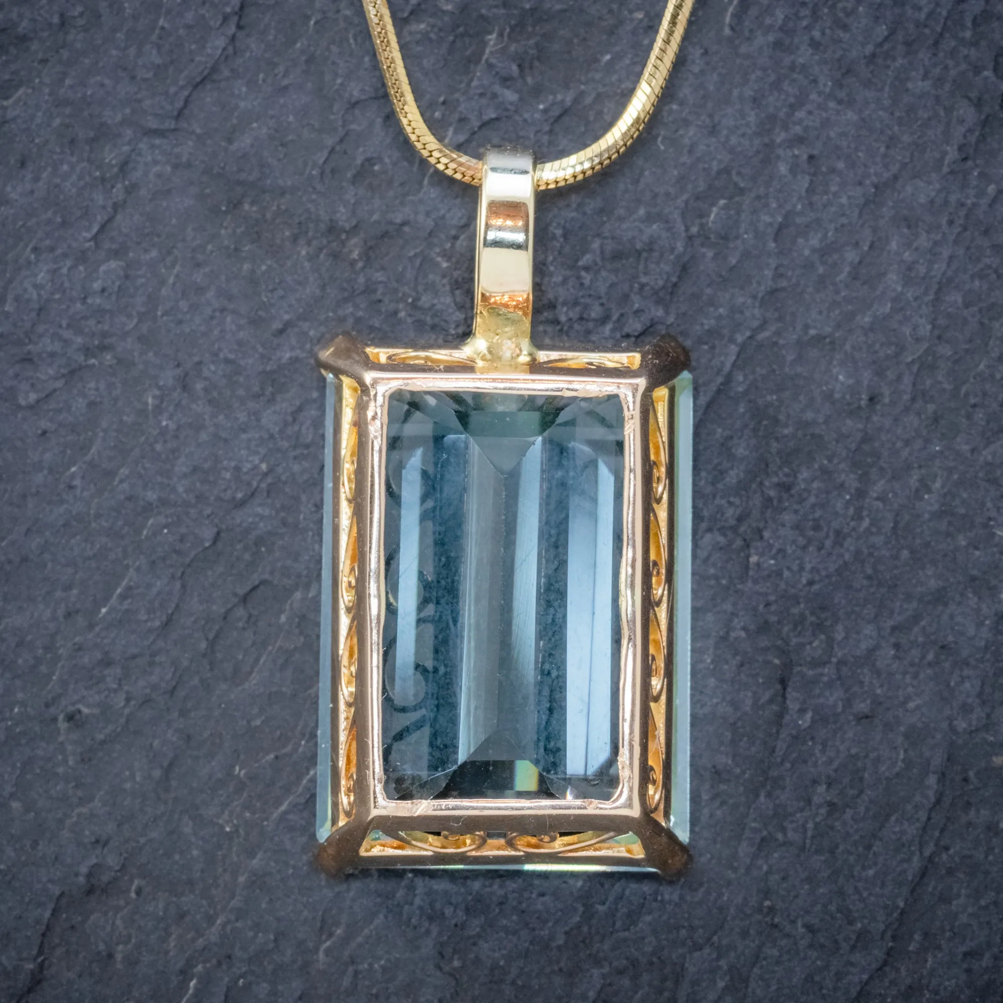 Art Deco Aquamarine Pendant Necklace 30Ct Emerald Cut Aqua 14Ct Gold