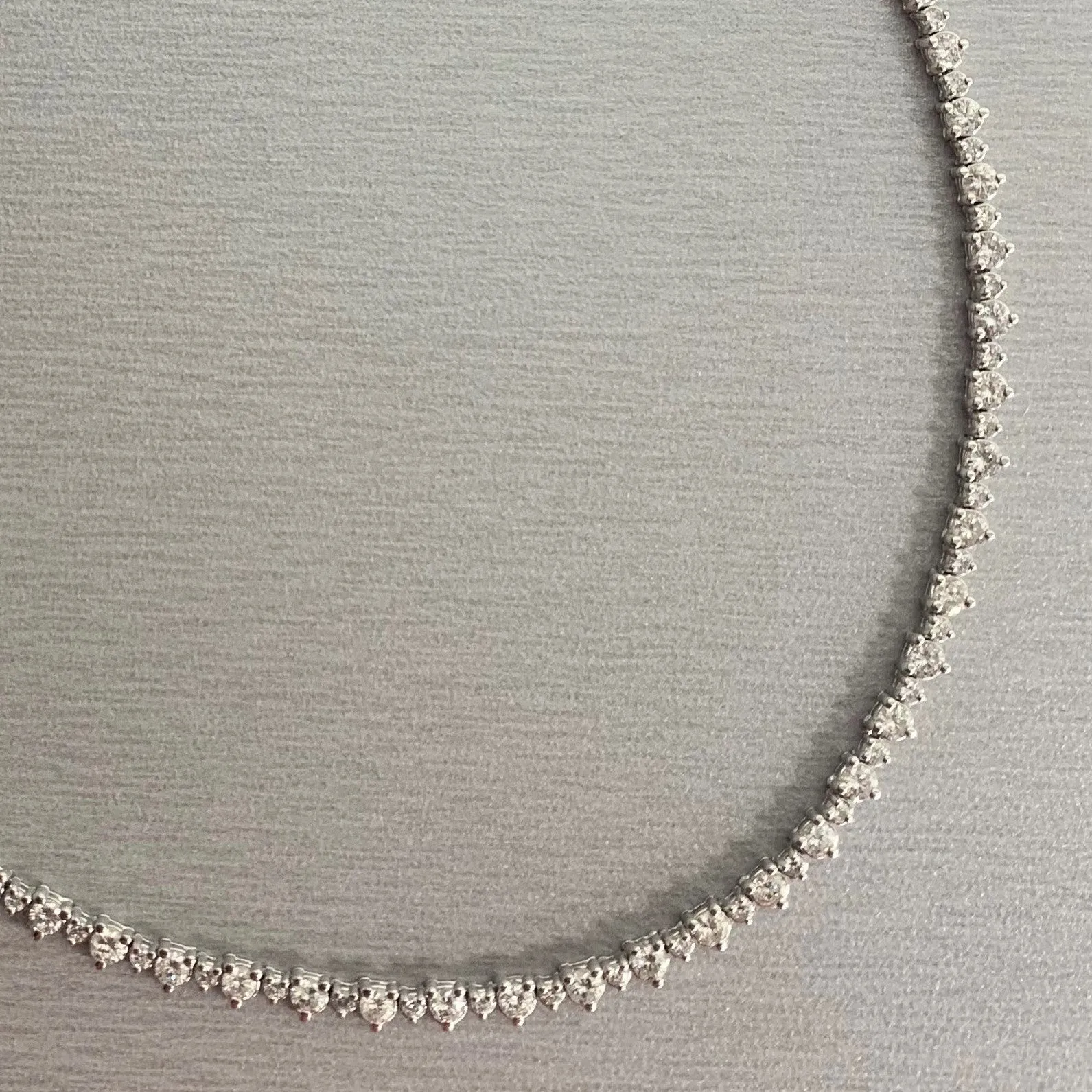 Big & Small Diamond Necklace (6.85 ct Diamonds) in White Gold