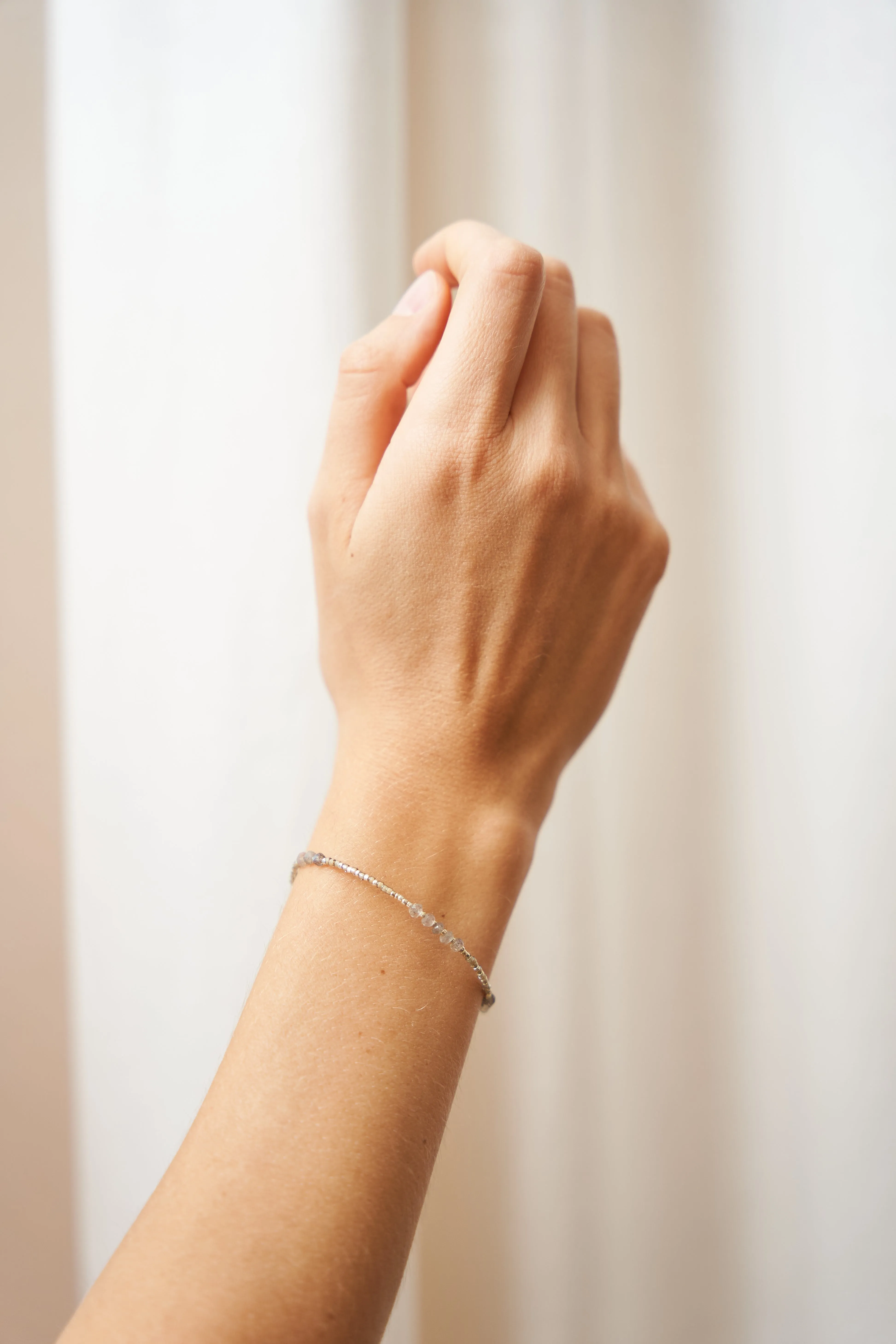 bracelet - DINA moonstone - mineral grey