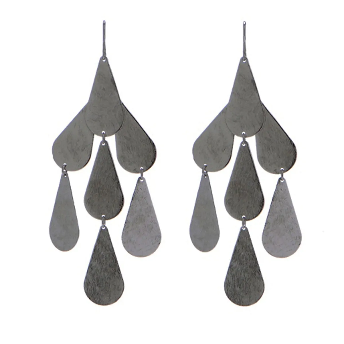 Carola Raindrop Chandelier Earrings