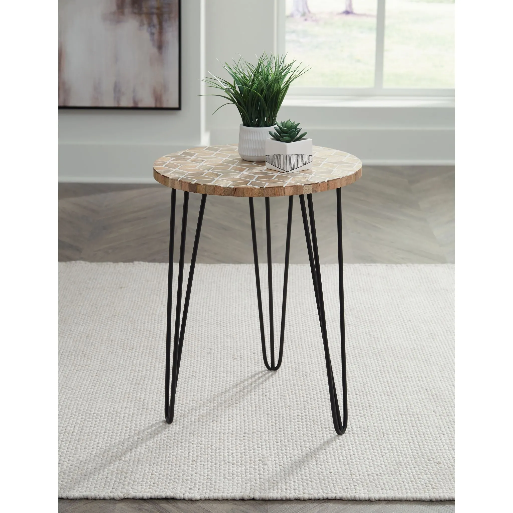 Drovelett Accent Table