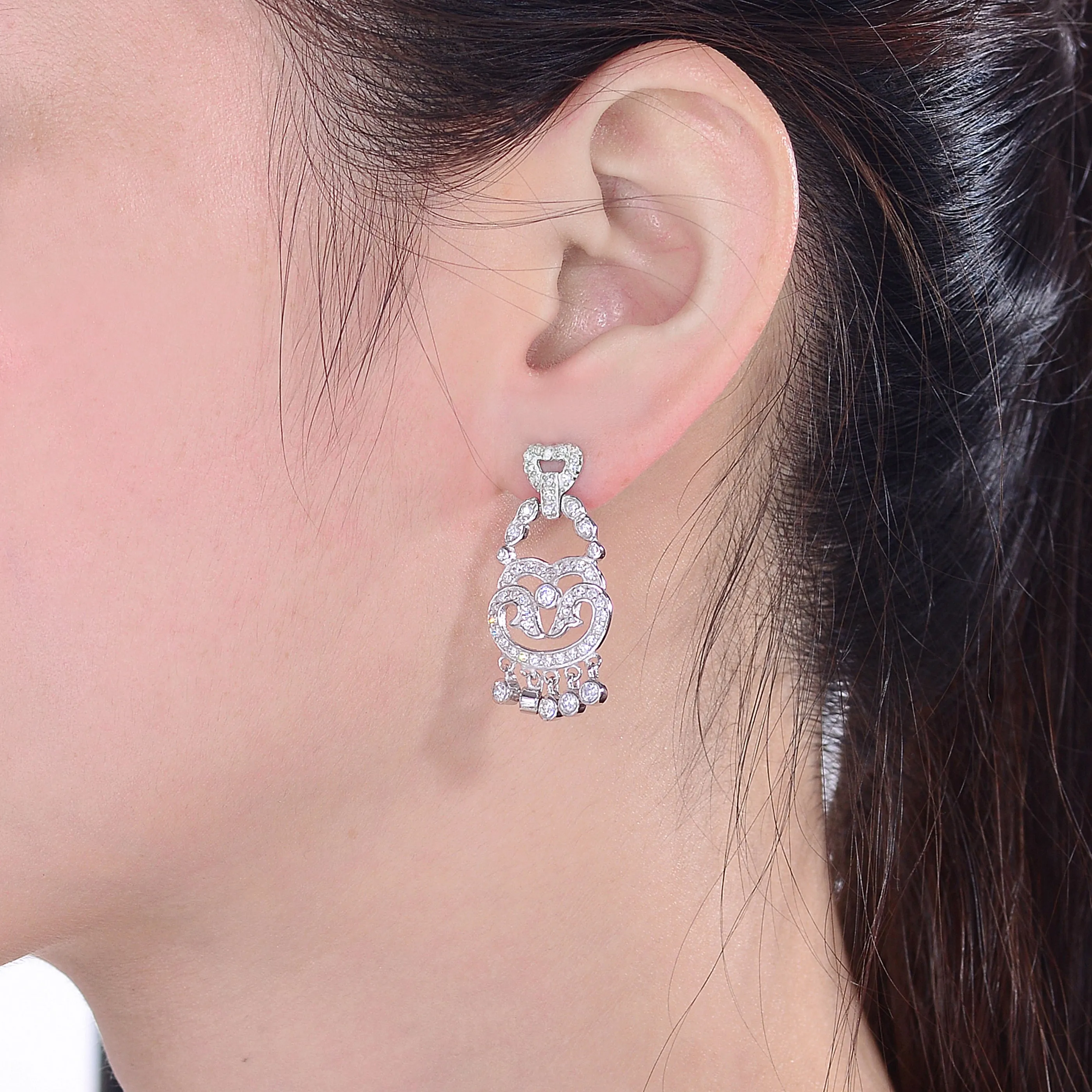 Emma Accent Chandelier Earrings