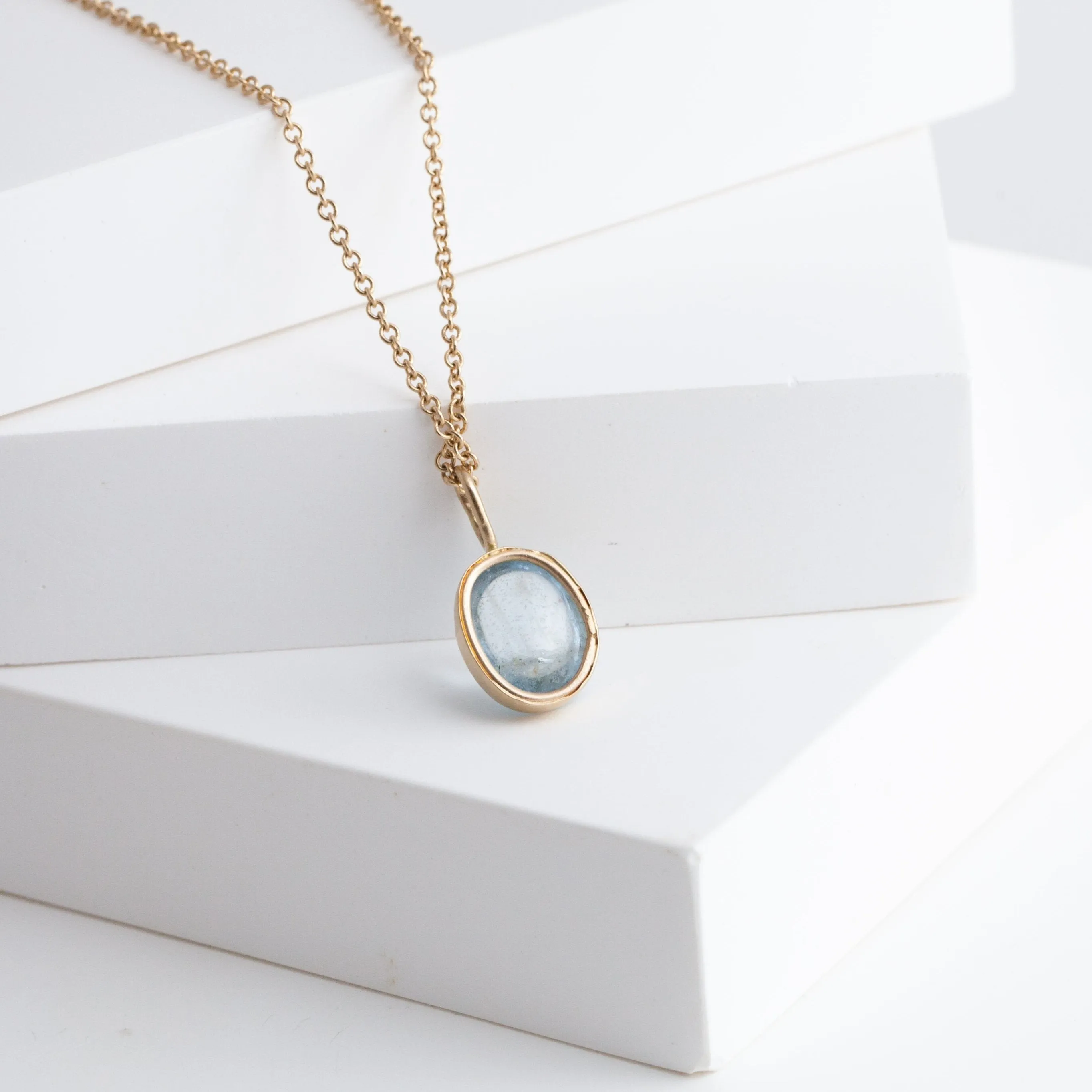 Gallery oval aquamarine necklace