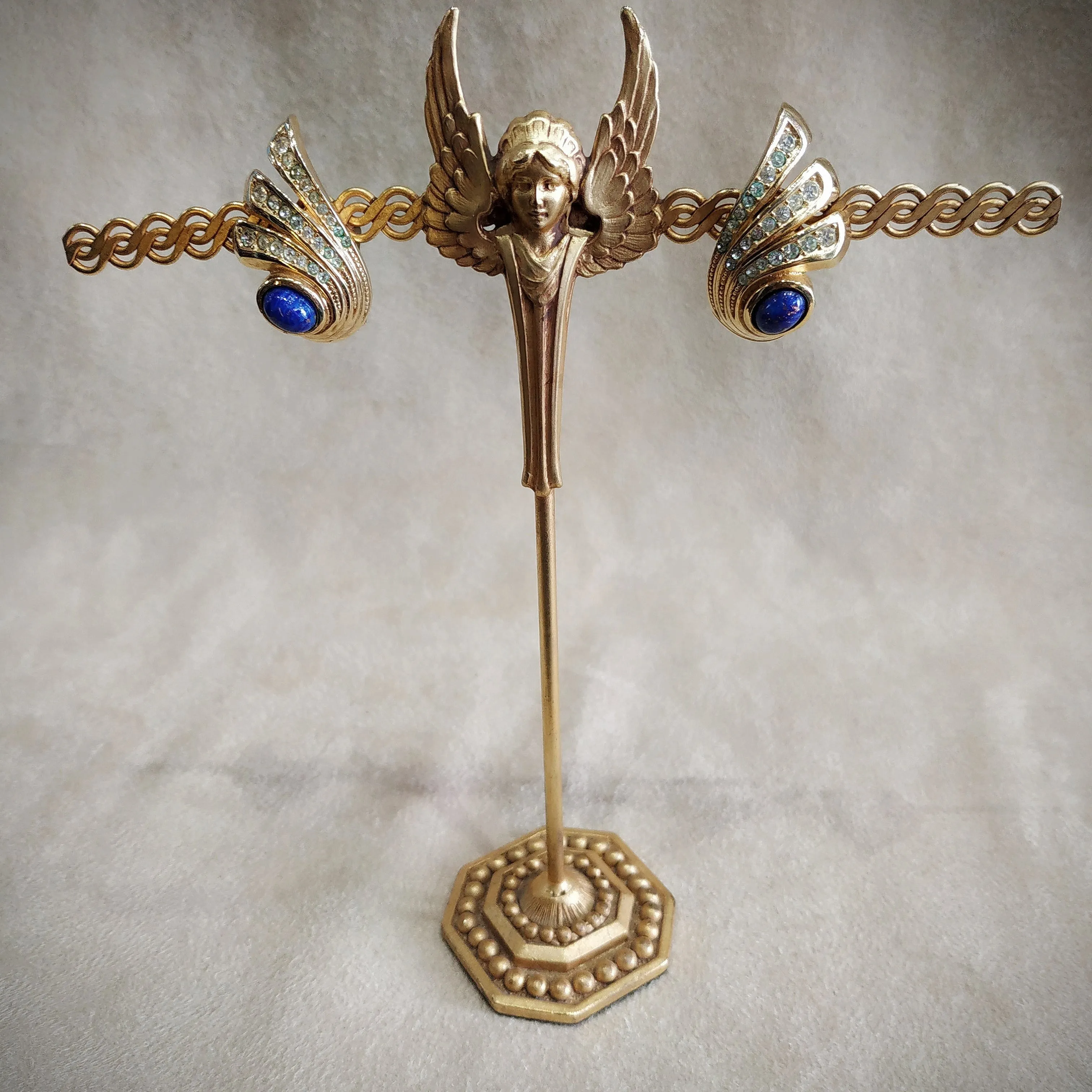 Grosse Vintage Wing Earrings Lapis Gold clip on