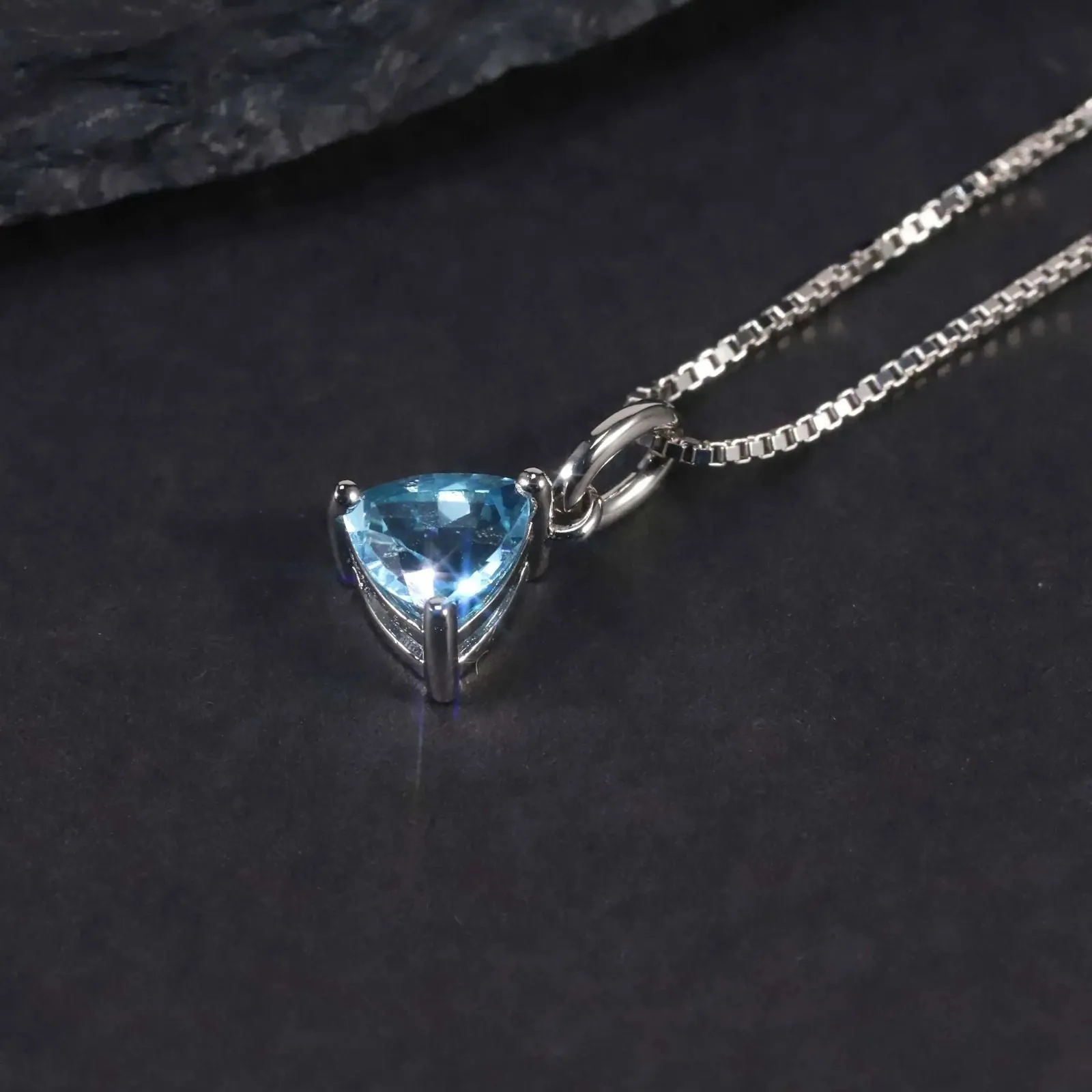 Irosk Trillion Cut pendant in Sterling Silver -  Aquamarine