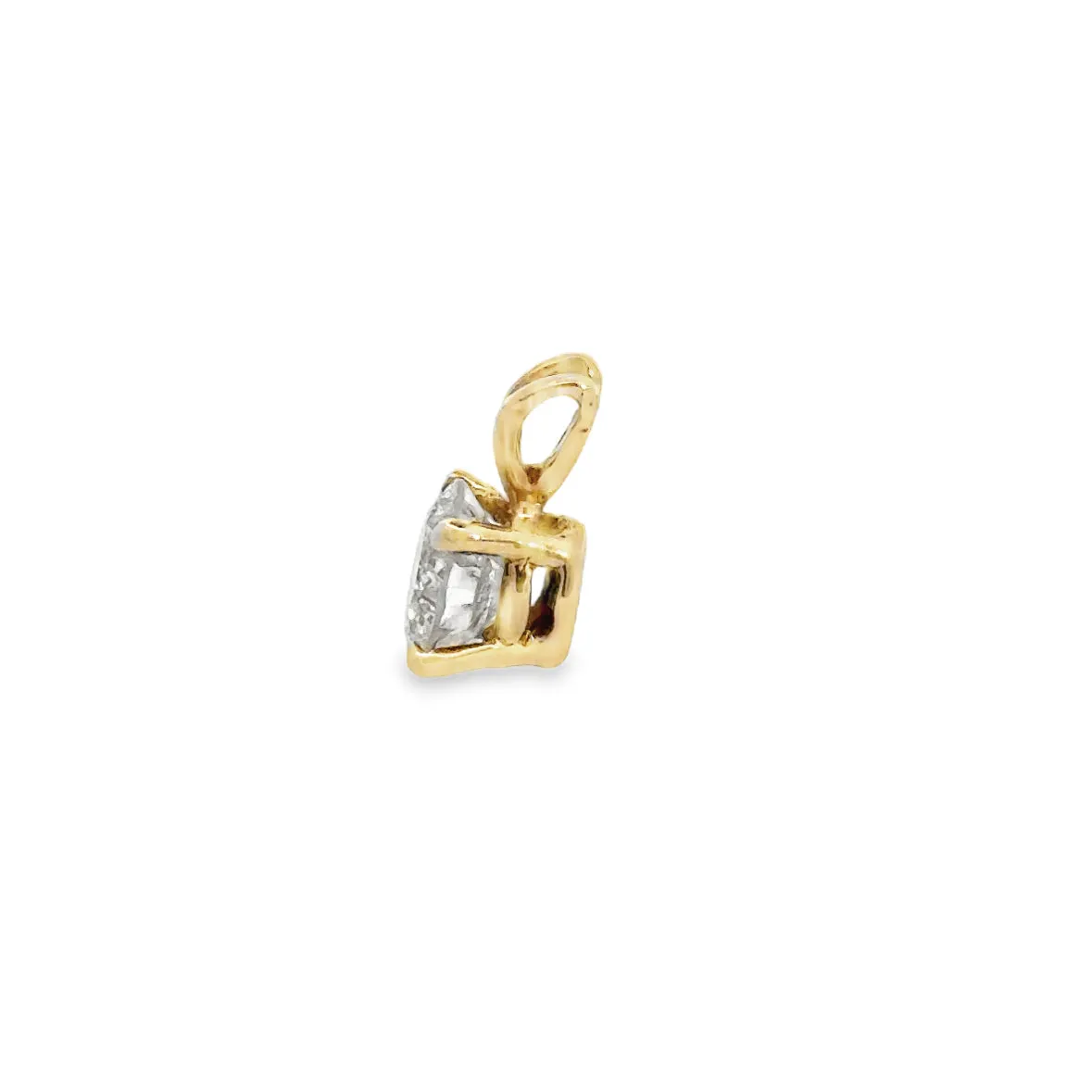 Kirkland Jewelry Estate | 14K Yellow Gold Diamond Solitaire Pendant