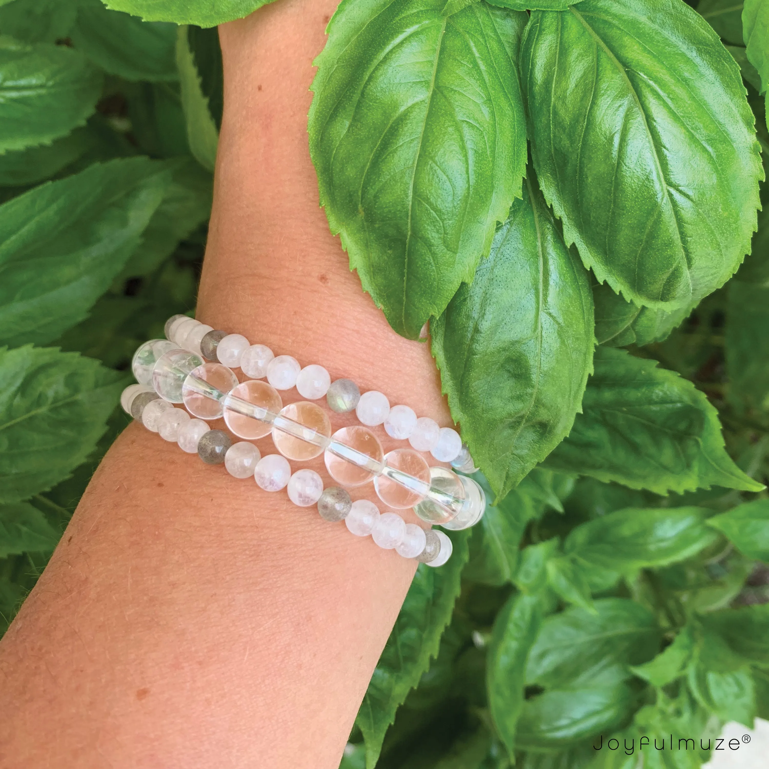 Moonstone and Labradorite Stretch Bracelet