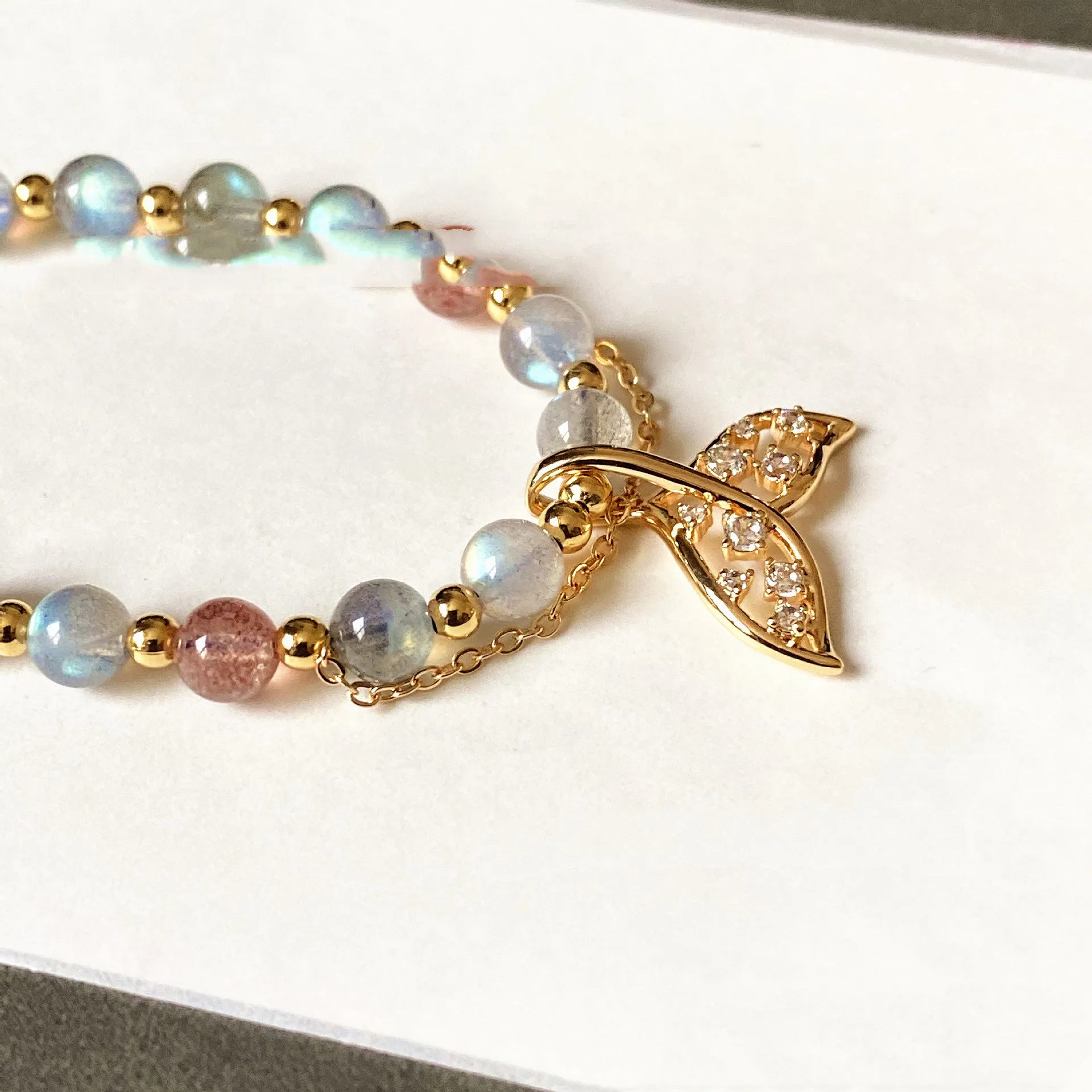 Natural Labradorite Moonstone And Strawberry Sapphire Crystal Bracelet for Women Charms Gifts for Mom