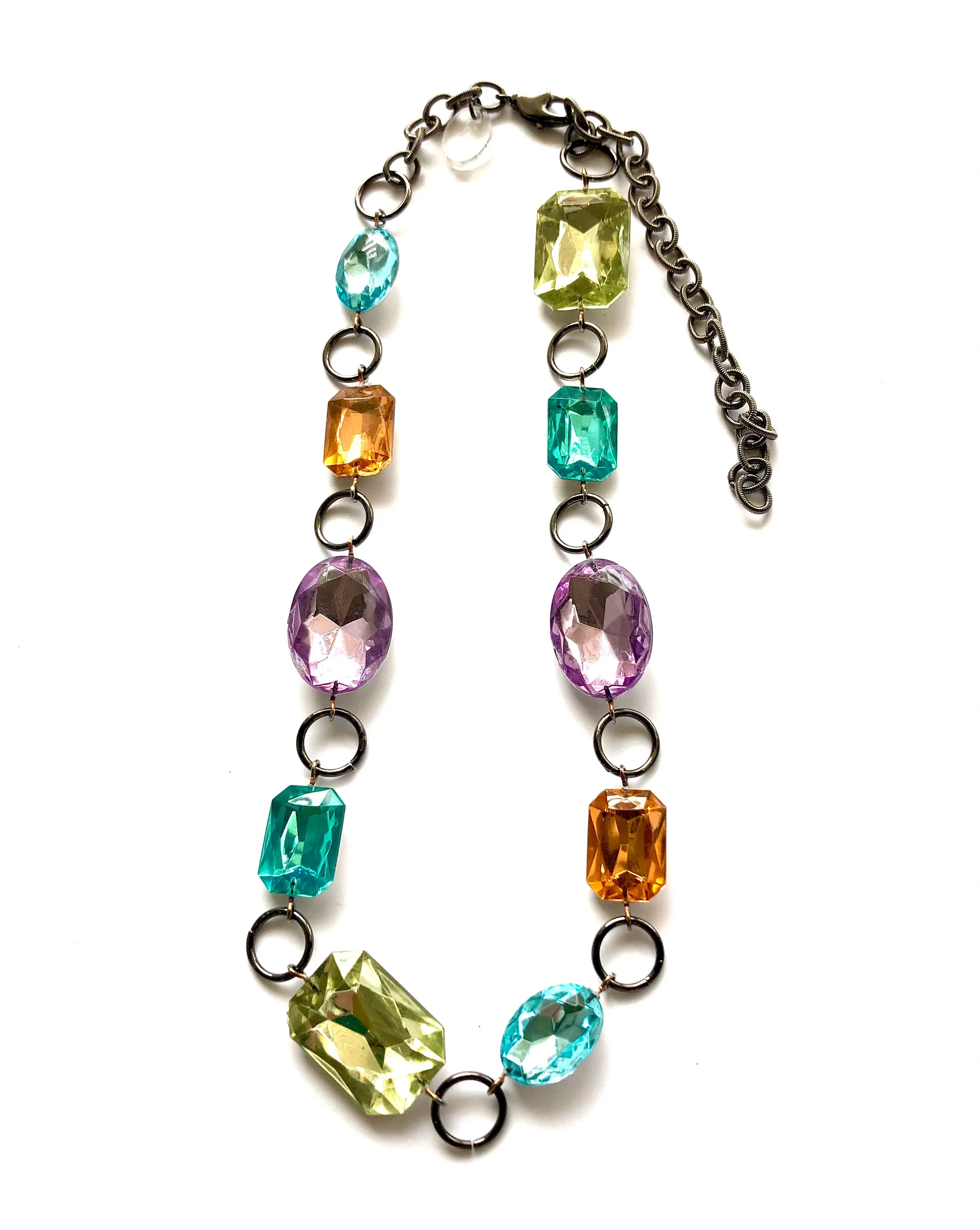 Pastel Story Shine- On Gem Shortie Necklace