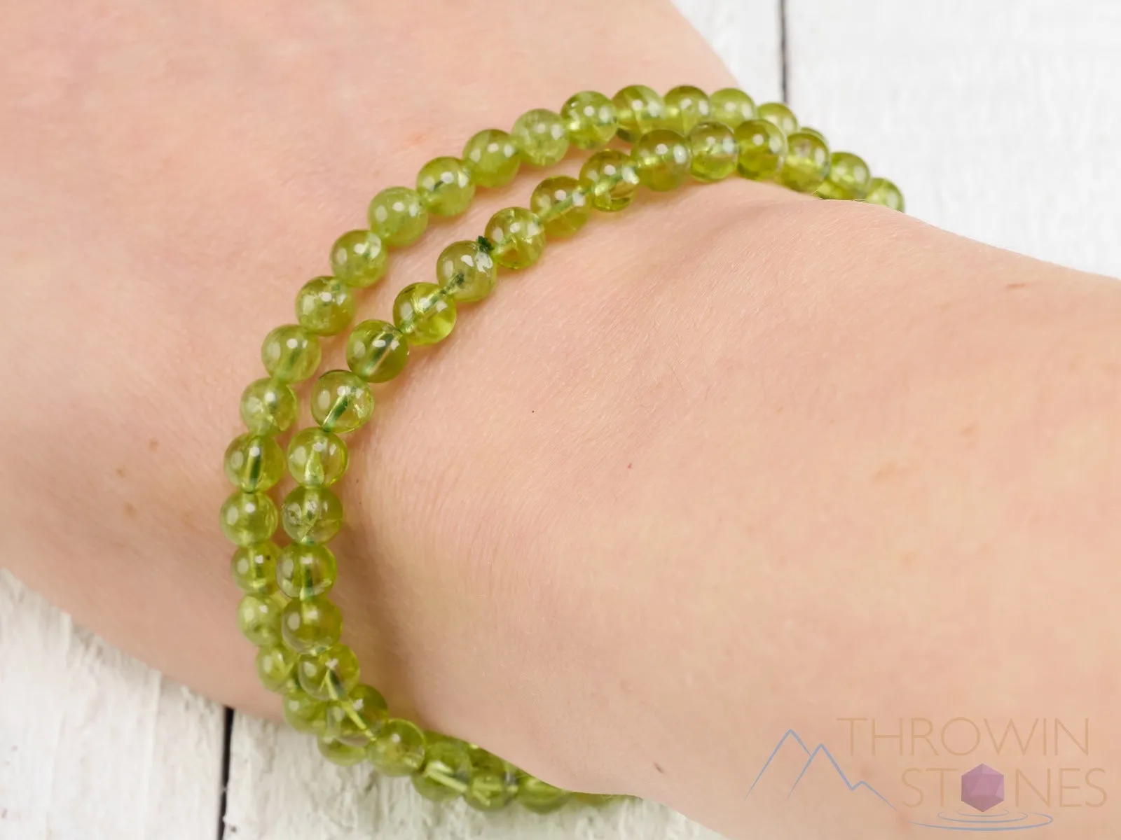 PERIDOT Crystal Bracelet - Round Beads - Beaded Bracelet, Birthstone Bracelet, Handmade Jewelry,  Healing Crystal Bracelet,  E0983