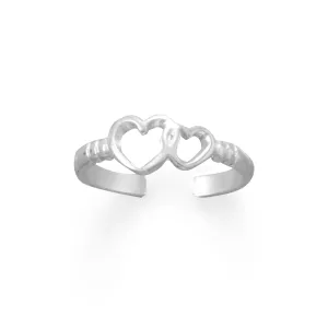 Polished Linked Hearts Toe Ring