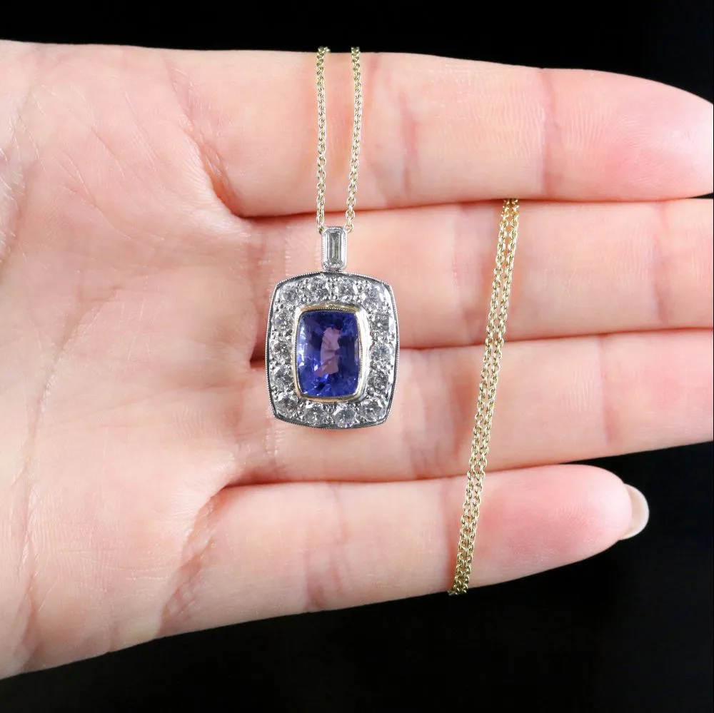 Sapphire Diamond Pendant Necklace 18Ct Gold