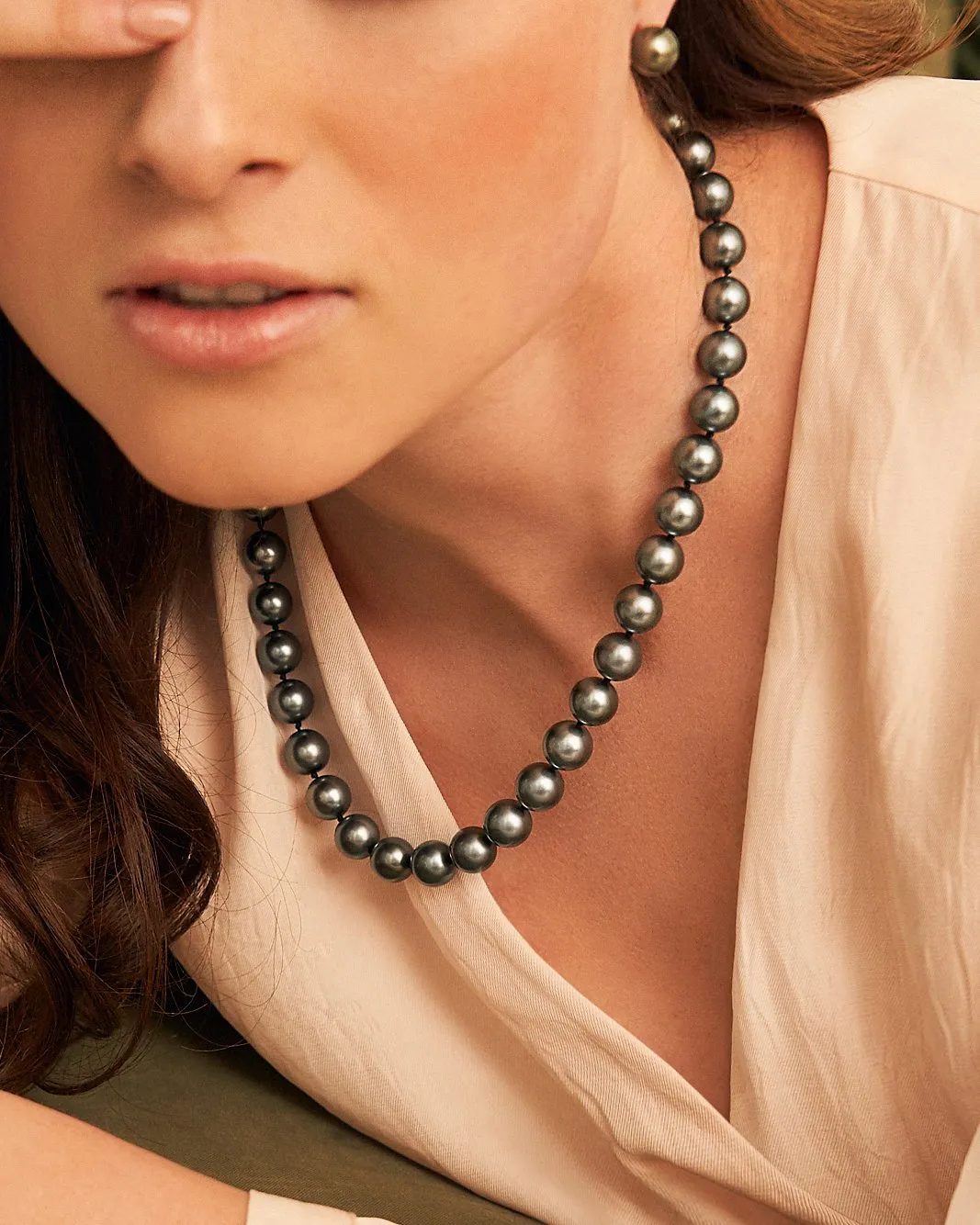 Silver Tahitian True Round Pearl Necklace, 9.0-11.0mm - AAAA Quality