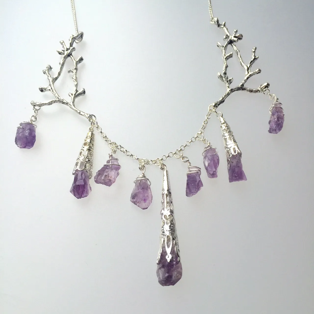 The ELVIRA Amethyst Necklace