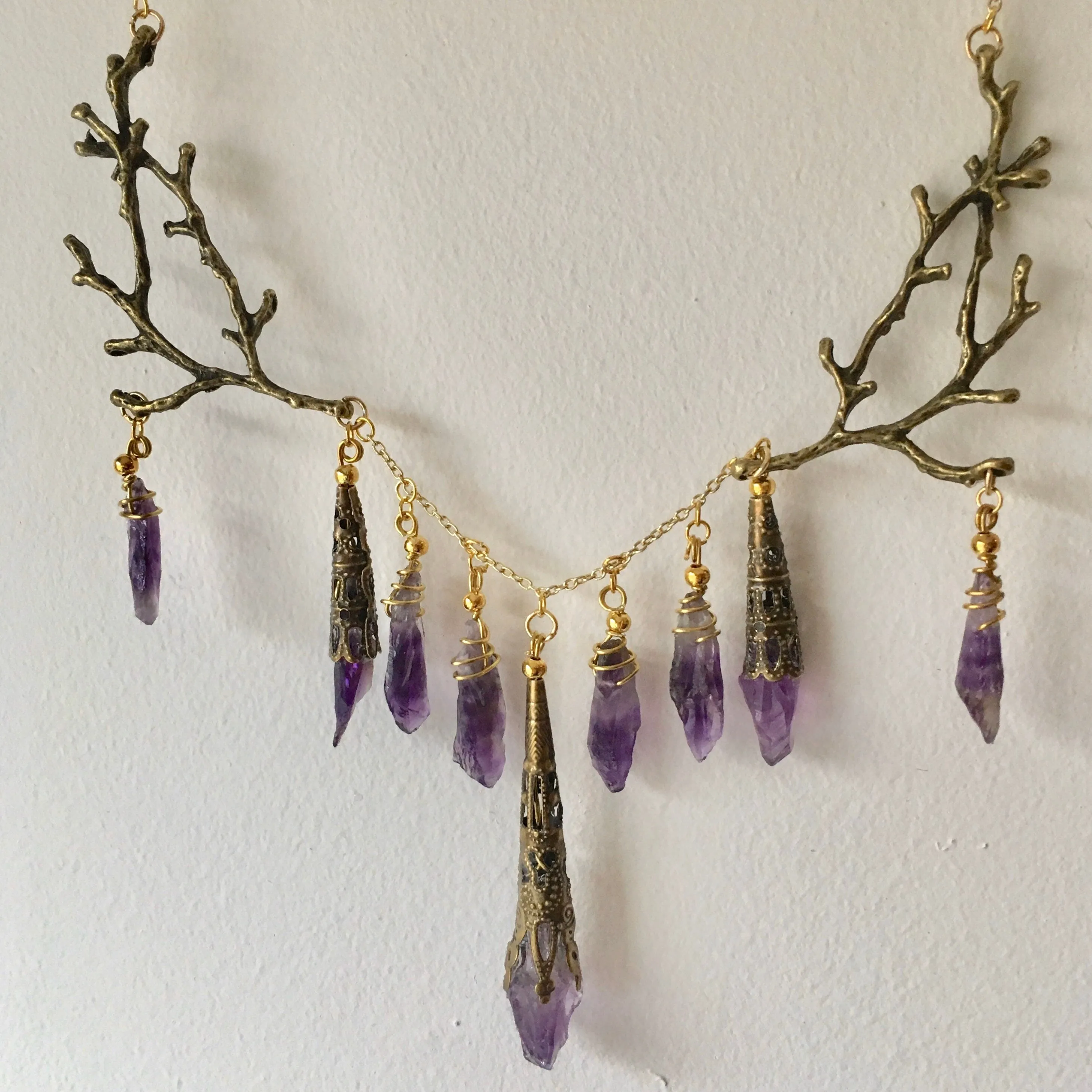 The ELVIRA Amethyst Necklace