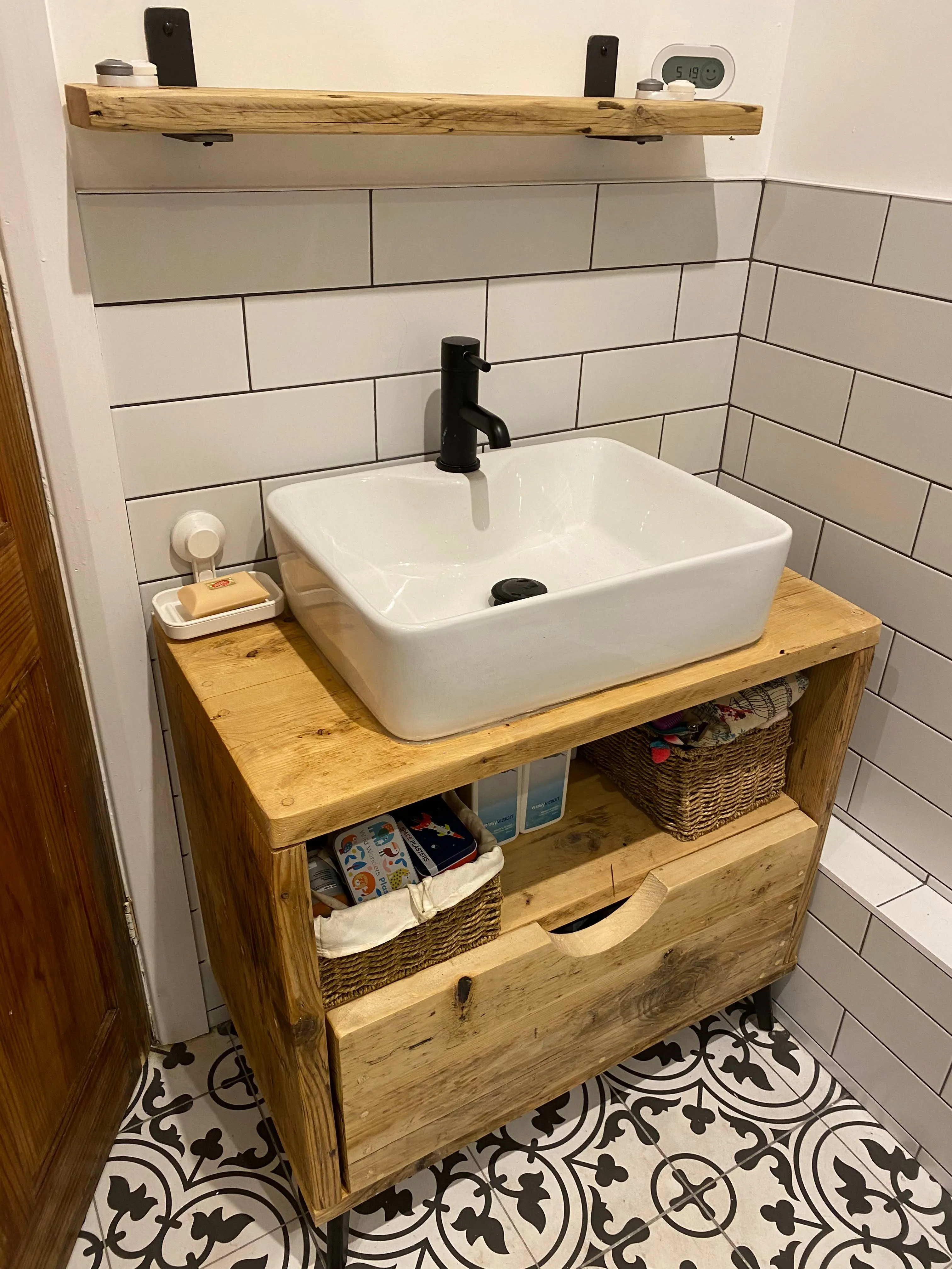 'The Manaton' Bathroom Vanity Unit