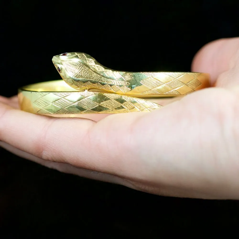 Vintage Snake Bangle Garnet 18Ct Silver Dated 1962