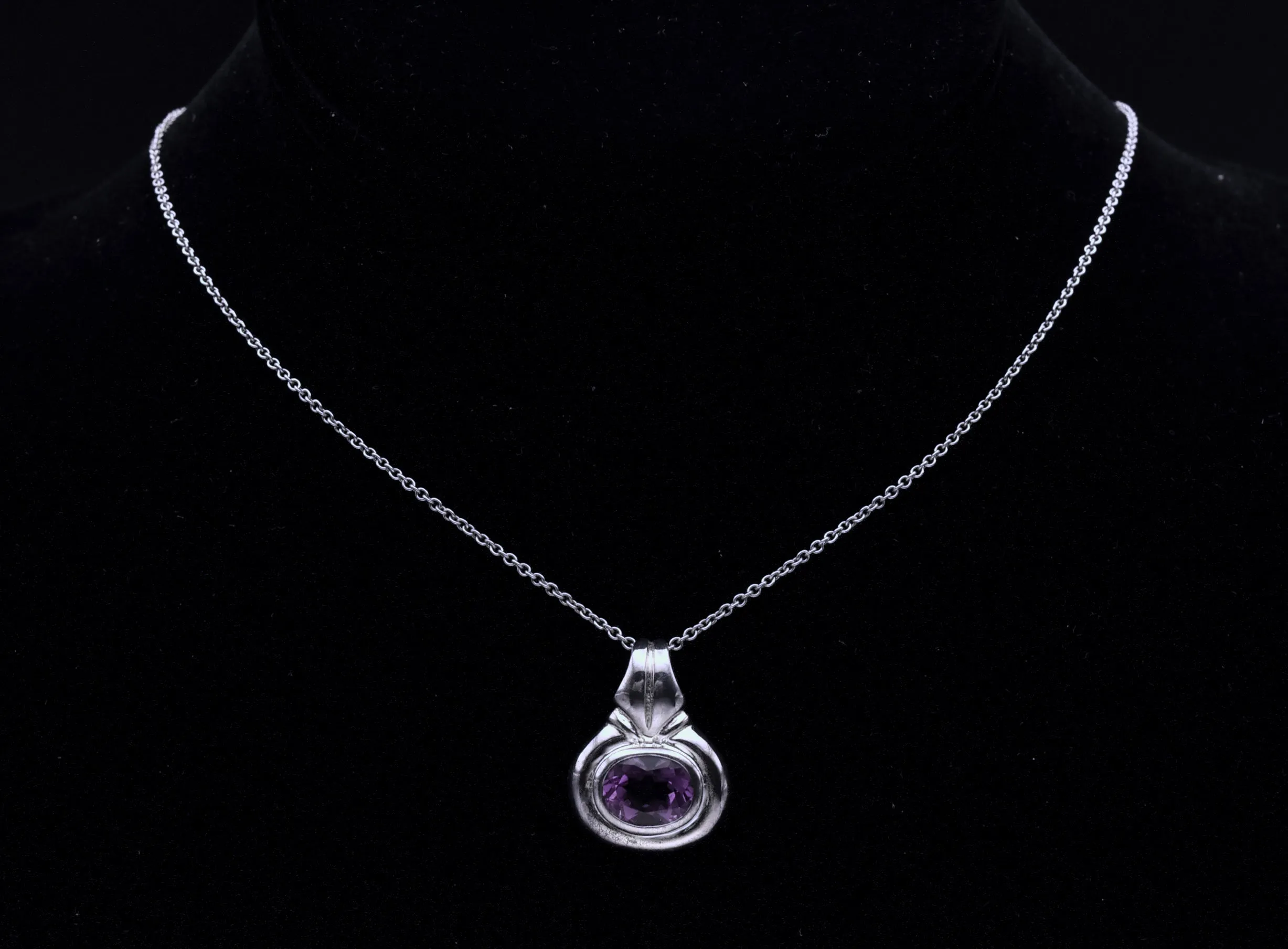 Vintage Sterling Silver Amethyst Pendant Sterling Silver Chain Necklace - 20"