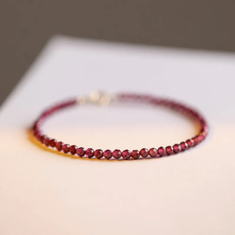 Women's Natural Crystal Garnet Slim Bracelet